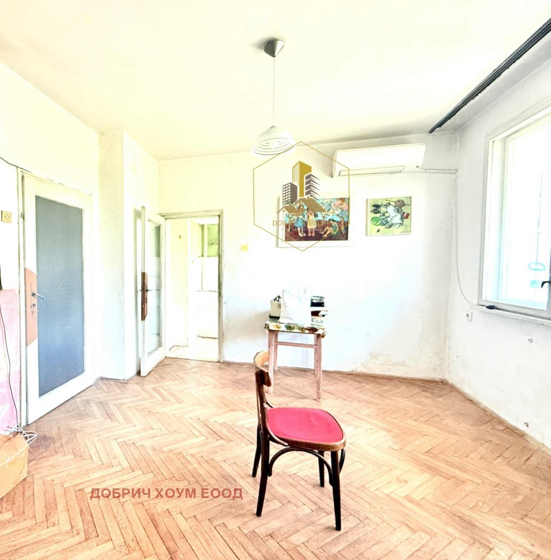 Продава  4-стаен град Добрич , Свети Георги , 120 кв.м | 83827490 - изображение [8]