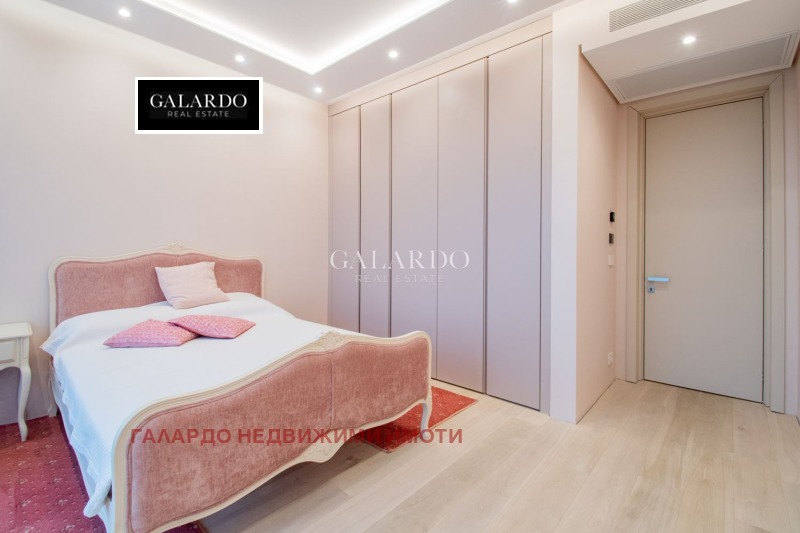 Продава 4-СТАЕН, гр. София, Център, снимка 10 - Апартаменти - 53333920