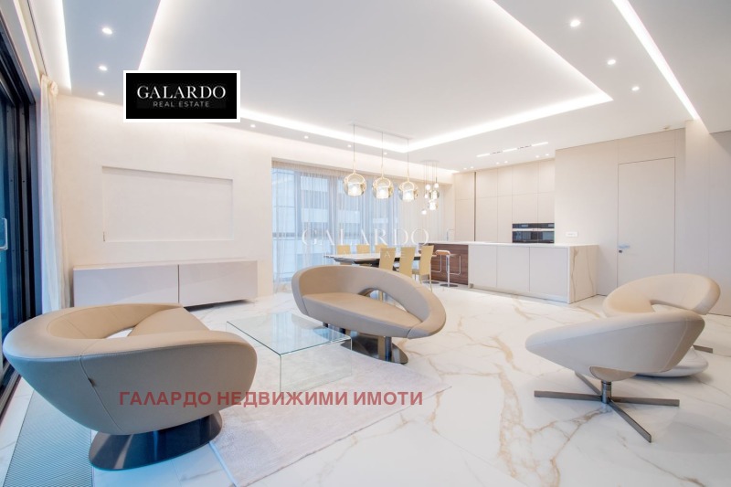 Продава 4-СТАЕН, гр. София, Център, снимка 2 - Апартаменти - 53333920