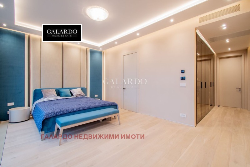 Продава 4-СТАЕН, гр. София, Център, снимка 8 - Апартаменти - 53333920