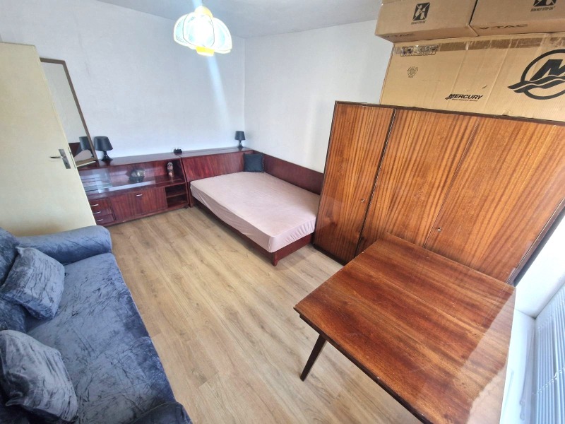 Продава МНОГОСТАЕН, гр. Русе, Централен южен район, снимка 6 - Апартаменти - 53004103