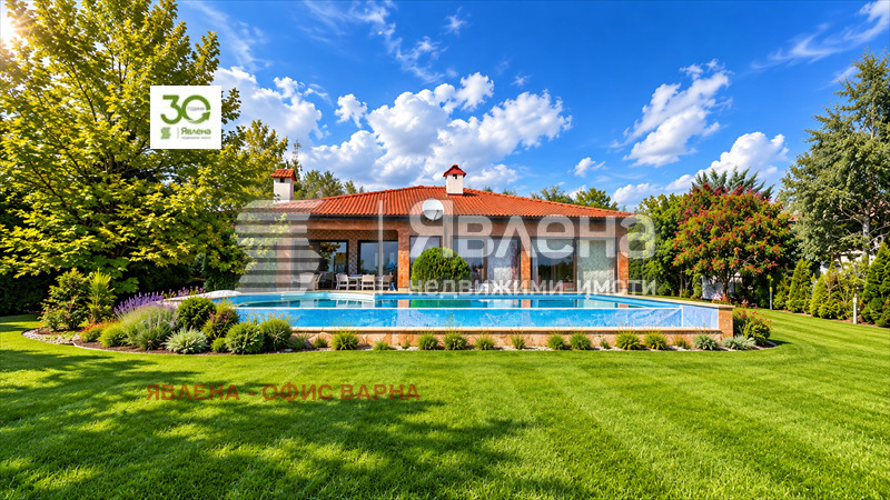 Продава КЪЩА, гр. Балчик, област Добрич