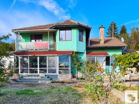 Hus Kramolin, region Gabrovo