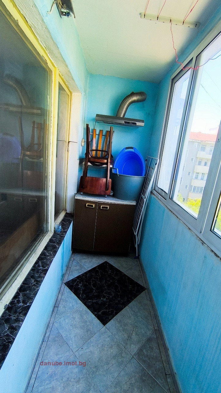 Продаја  1 спаваћа соба Русе , Здравец Изток , 64 м2 | 53933687 - слика [8]