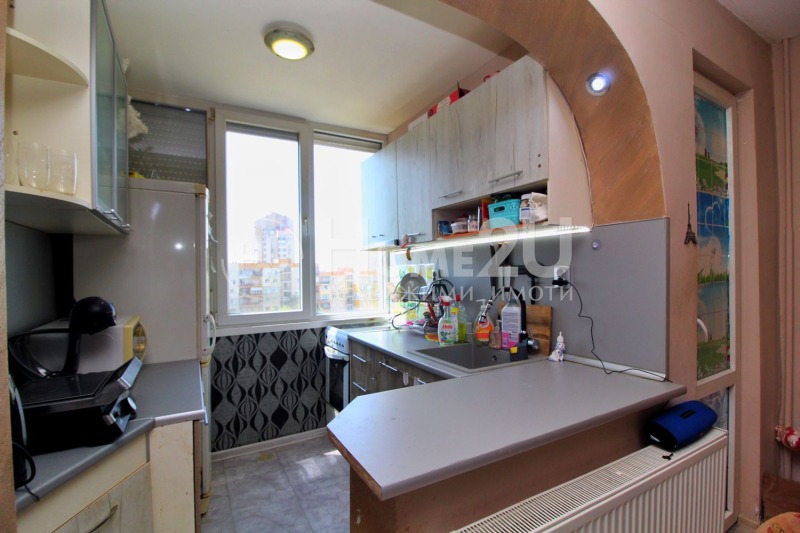 Продава 3-СТАЕН, гр. Пловдив, Тракия, снимка 2 - Апартаменти - 52512290