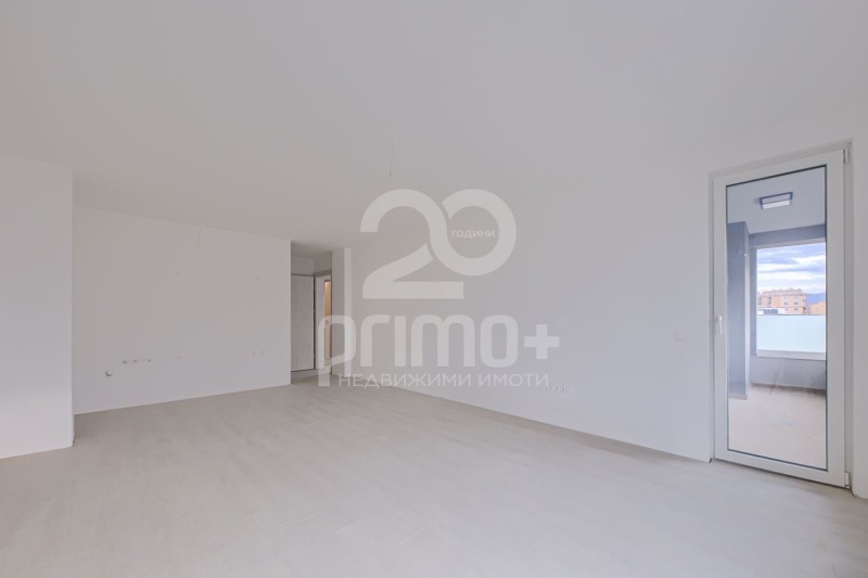 Продава 4-СТАЕН, гр. София, Младост 4