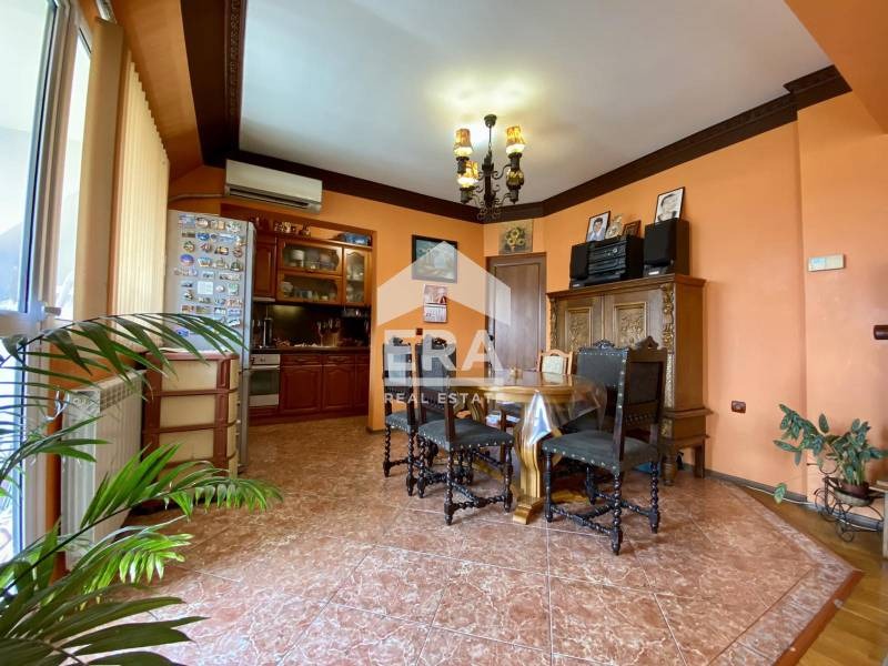 For Sale  3+ bedroom Ruse , Tsentar , 145 sq.m | 26822608 - image [7]