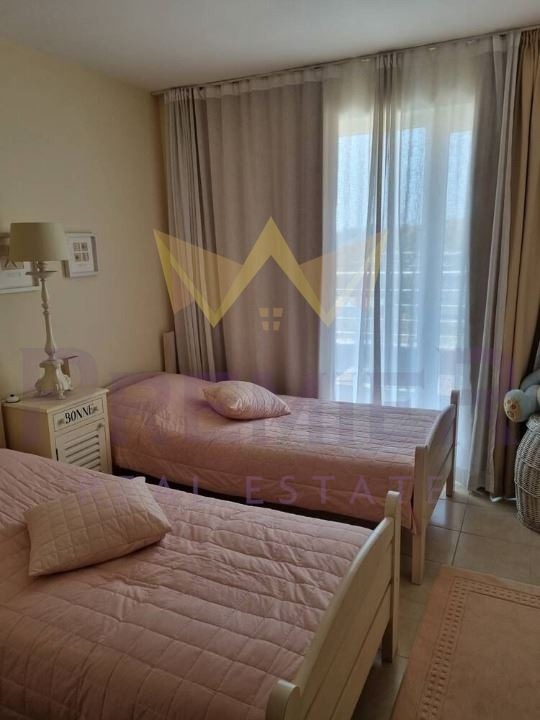Na prodej  3+ ložnice oblast Burgas , Sveti Vlas , 208 m2 | 94863086 - obraz [3]