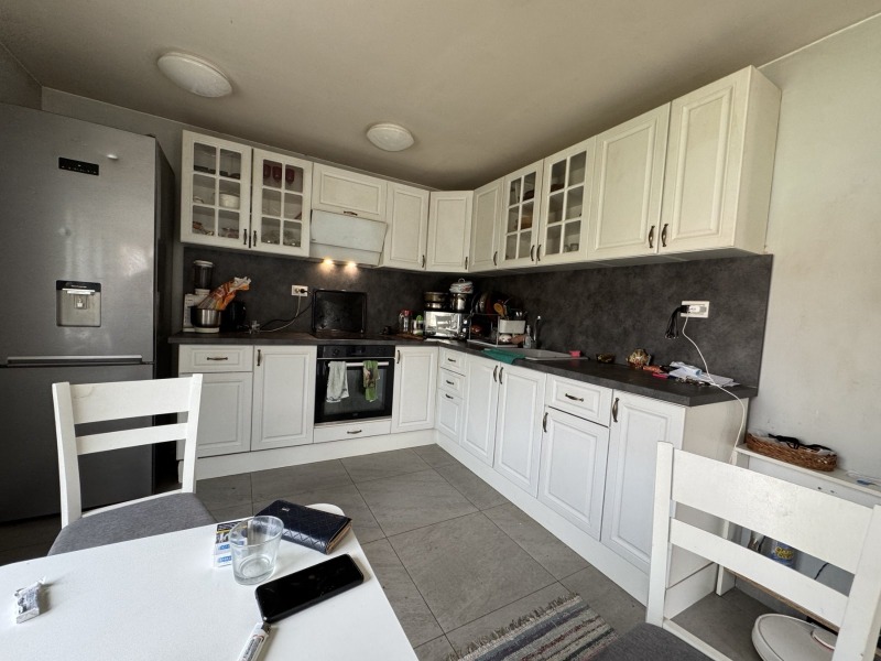 Продава КЪЩА, гр. Силистра, Център, снимка 2 - Къщи - 51974390