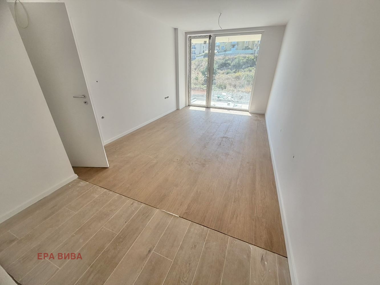 Продава 2-СТАЕН, гр. Варна, к.к. Св.Св. Константин и Елена, снимка 10 - Апартаменти - 56118824