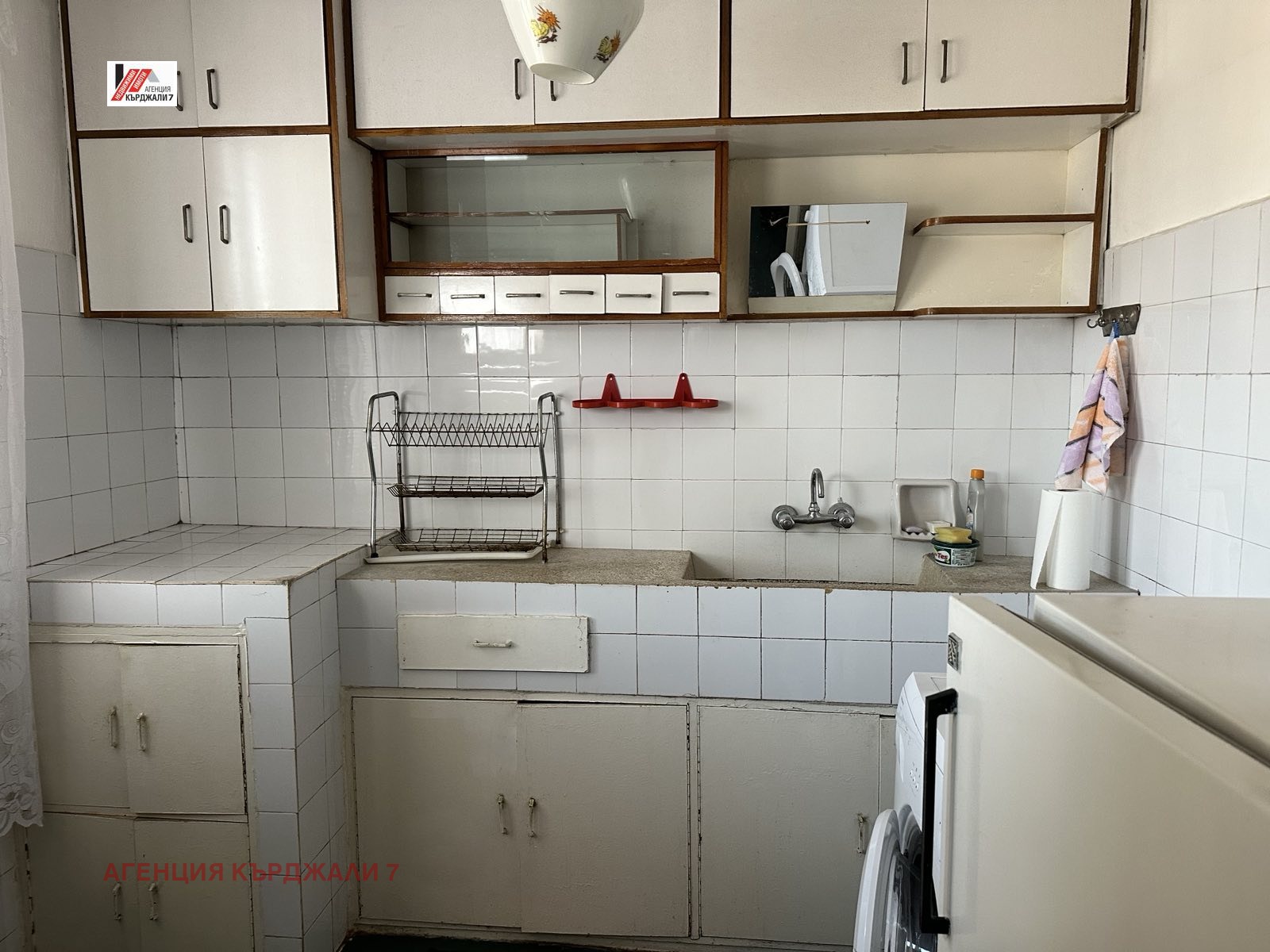 Продава МНОГОСТАЕН, гр. Кърджали, Байкал, снимка 5 - Апартаменти - 54154173