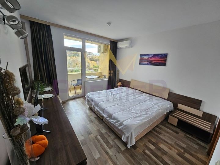 Na sprzedaż  Studio Warna , k.k. Sw.Sw. Konstantin i Elena , 40 mkw | 24515544 - obraz [5]