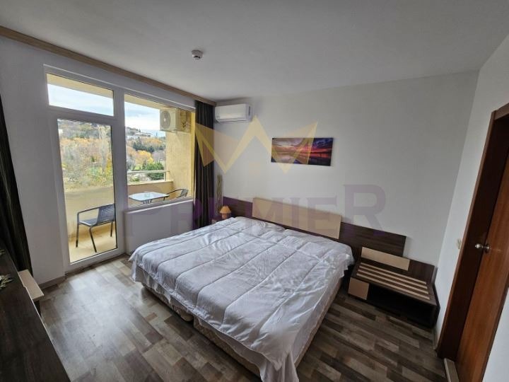 Na sprzedaż  Studio Warna , k.k. Sw.Sw. Konstantin i Elena , 40 mkw | 24515544 - obraz [9]