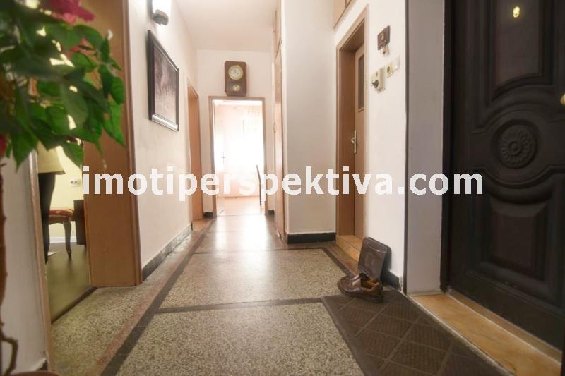 En venta  2 dormitorios Plovdiv , Kyuchuk Parizh , 97 metros cuadrados | 55193647 - imagen [14]