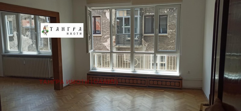Na sprzedaż  2 sypialnie Sofia , Centar , 112 mkw | 22440040 - obraz [12]