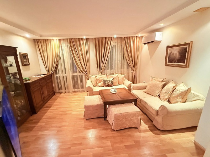 Продава 3-СТАЕН, гр. Бургас, Център, снимка 7 - Апартаменти - 53403930