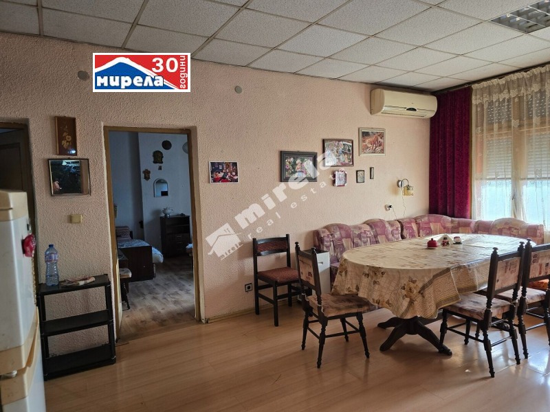 Eladó  3+ hálószoba régió Gabrovo , Drjanovo , 250 négyzetméter | 81122581
