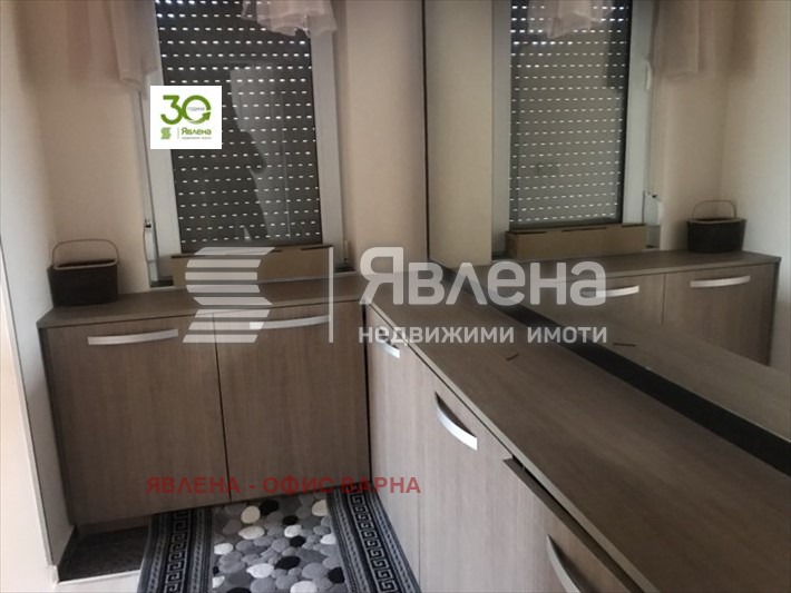 Продава КЪЩА, с. Приселци, област Варна, снимка 9 - Къщи - 48073724