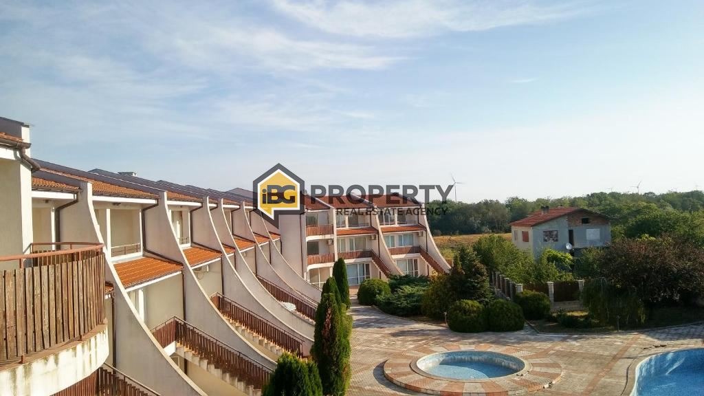 Продава 2-СТАЕН, с. Божурец, област Добрич, снимка 7 - Апартаменти - 55404658