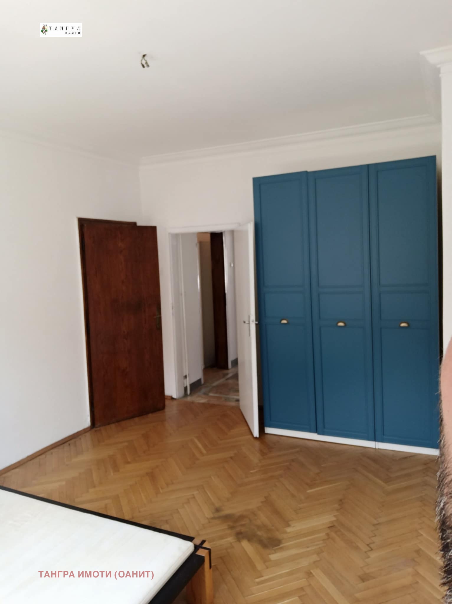 Продава 3-СТАЕН, гр. София, Център, снимка 2 - Апартаменти - 51202395