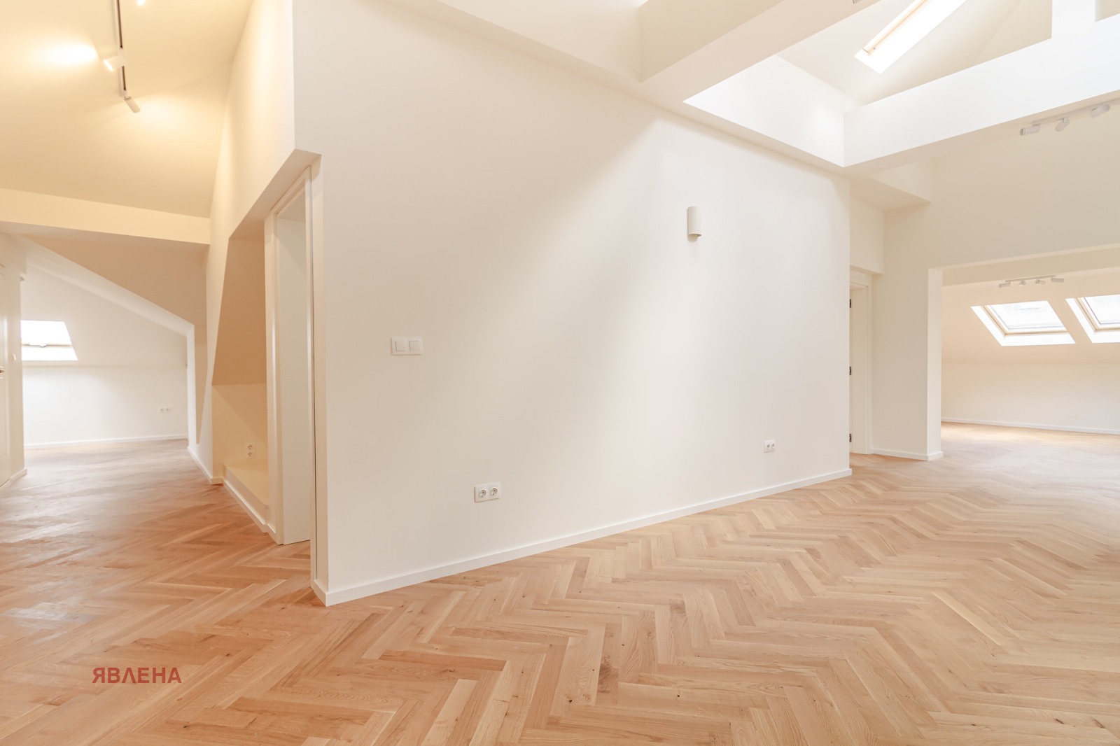Продава МНОГОСТАЕН, гр. София, Център, снимка 8 - Апартаменти - 55711696