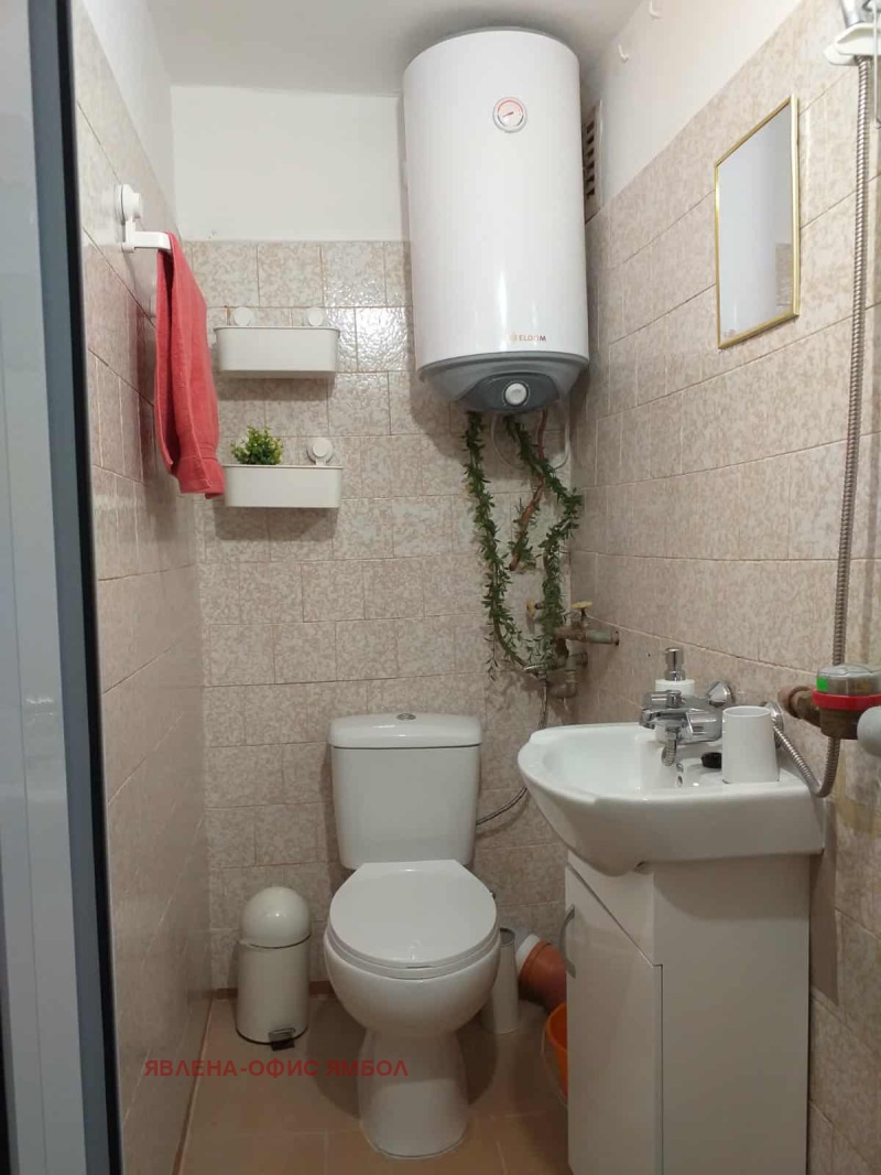 Продава 1-СТАЕН, гр. Ямбол, Васил Левски, снимка 7 - Апартаменти - 52411237