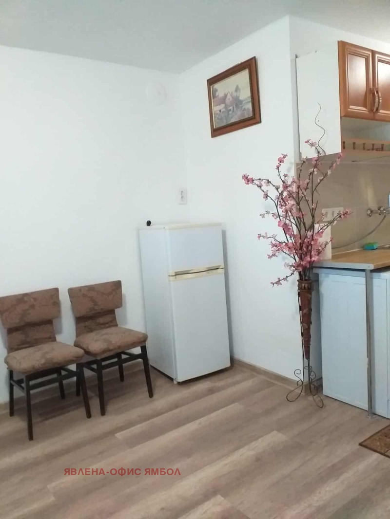 Продава 1-СТАЕН, гр. Ямбол, Васил Левски, снимка 4 - Апартаменти - 52411237