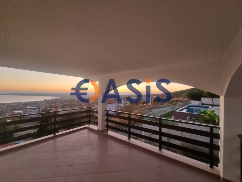 Продава 2-СТАЕН, гр. Свети Влас, област Бургас