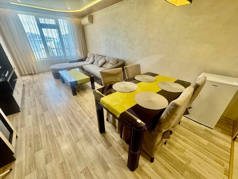 Продава 2-СТАЕН, област Бургас, гр. Свети Влас • 77000 € / 150598.91 лв. • 66449137 1