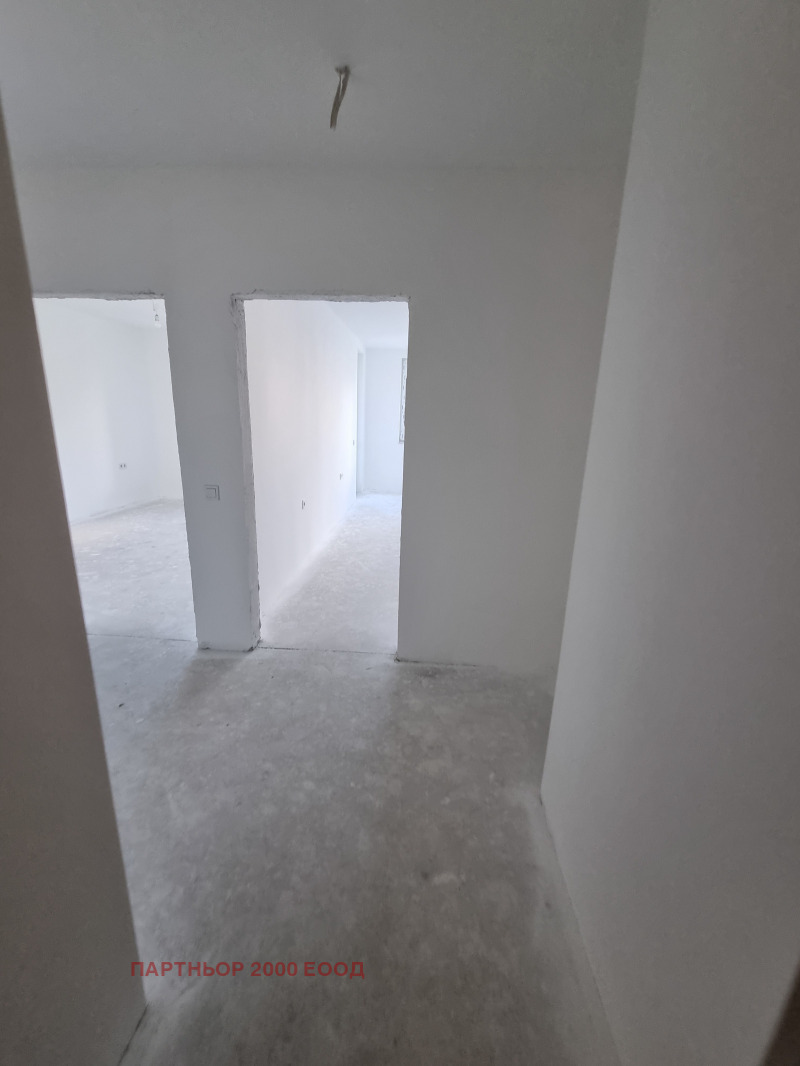 Till salu  2 sovrum Sofia , Slatina , 121 kvm | 38917899 - bild [12]