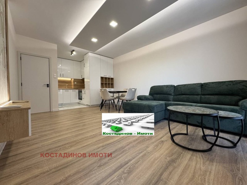 Продава 3-СТАЕН, гр. Пловдив, Остромила