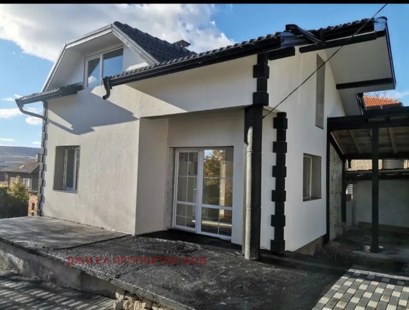 Продава  Къща област Перник , гр. Радомир , 226 кв.м | 25725433