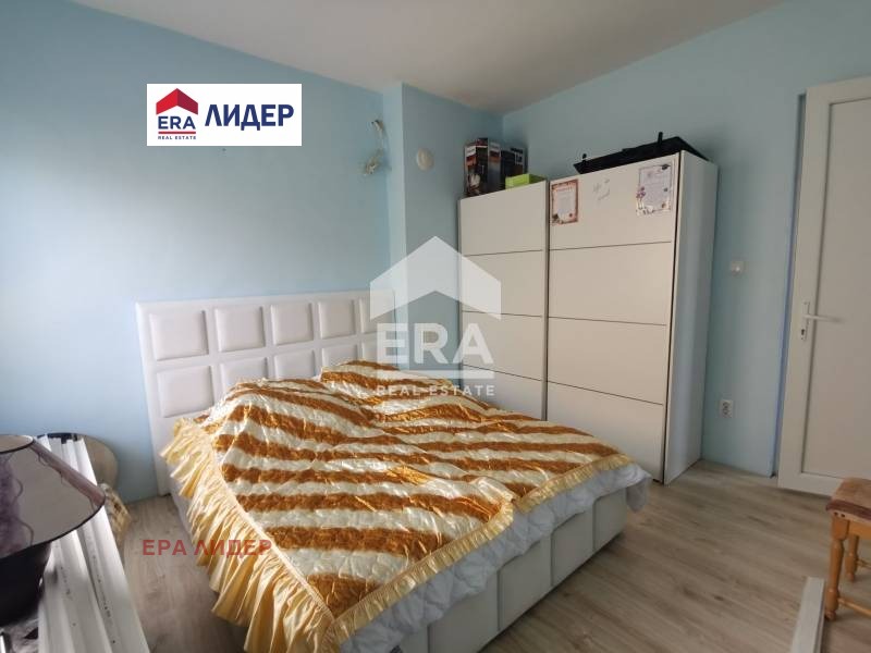 Продава КЪЩА, гр. Русе, Дружба 2, снимка 11 - Къщи - 55041000
