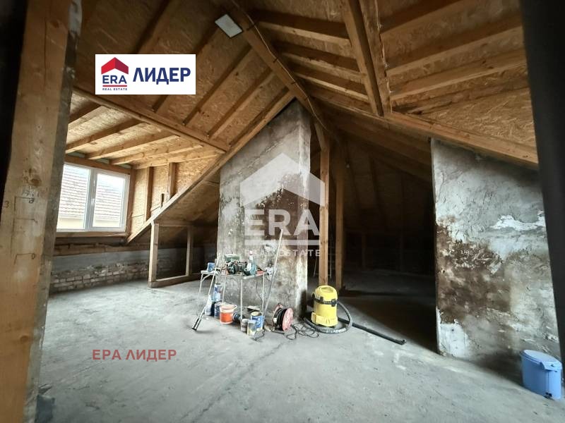 Продава КЪЩА, гр. Русе, Дружба 2, снимка 13 - Къщи - 55041000