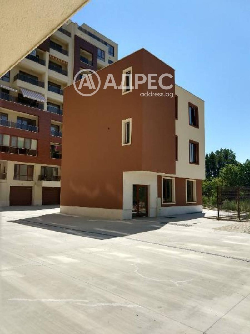 Продава ПРОМ. ПОМЕЩЕНИЕ, град Пловдив, Каменица 2 • 400600 € • 34636809 — Holmes.bg