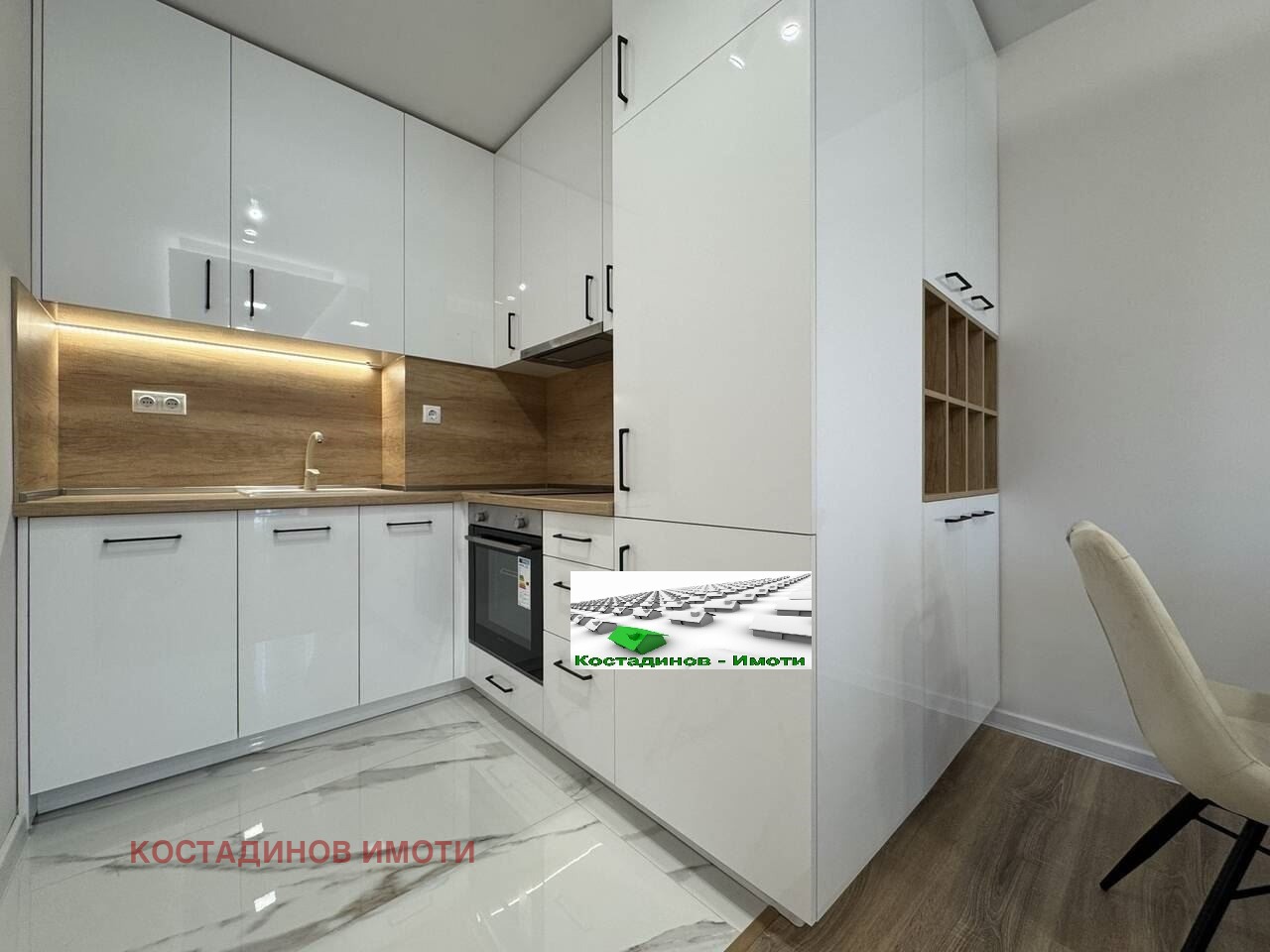Продава 2-СТАЕН, гр. Пловдив, Остромила, снимка 3 - Апартаменти - 54452044