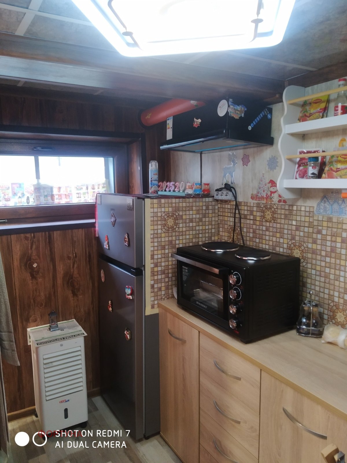 Продава АТЕЛИЕ, ТАВАН, гр. Русе, Център, снимка 3 - Апартаменти - 54351067