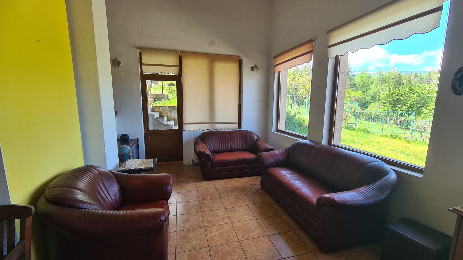 Продава КЪЩА, гр. София, с. Панчарево, снимка 3 - Къщи - 54627597