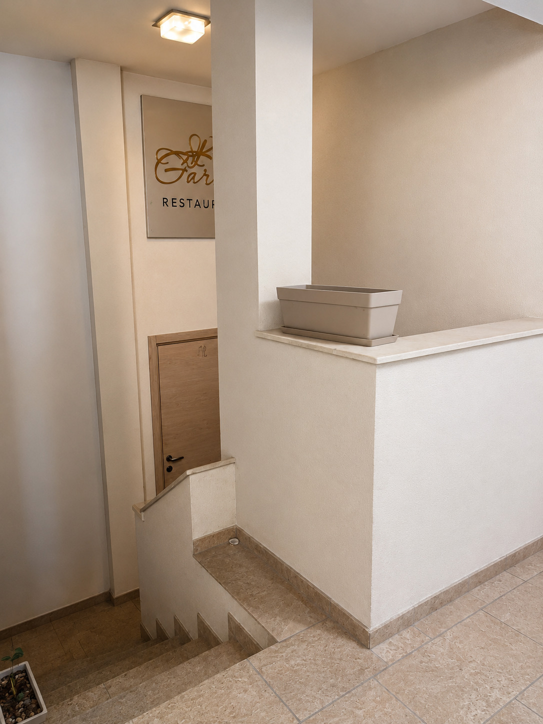 Продава ЗАВЕДЕНИЕ, гр. Варна, Център, снимка 7 - Заведения - 56259798