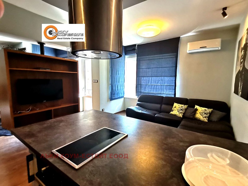 Till salu  1 sovrum Sofia , Centar , 73 kvm | 15435329 - bild [2]