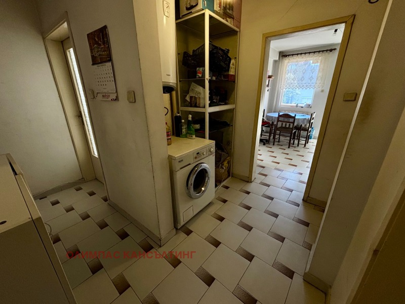 Продава МНОГОСТАЕН, гр. София, Павлово, снимка 10 - Апартаменти - 53038946