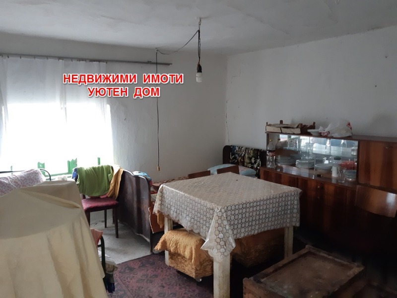 Продава КЪЩА, с. Новосел, област Шумен, снимка 6 - Къщи - 41952510