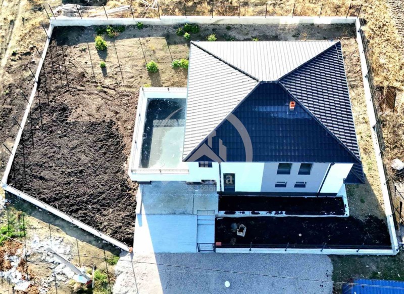 Продава КЪЩА, с. Хераково, област София област, снимка 5 - Къщи - 52597417