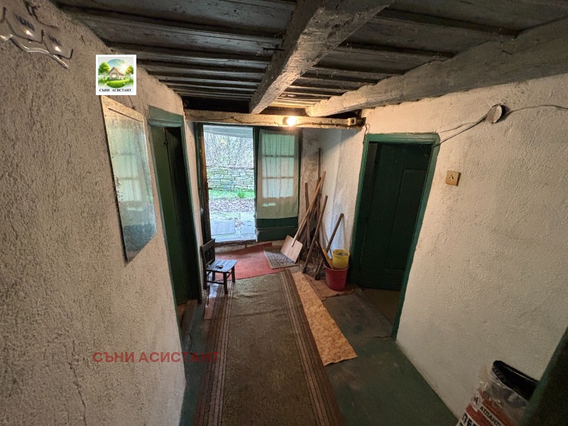 Продава КЪЩА, с. Средно градище, област Стара Загора, снимка 12 - Къщи - 52707235