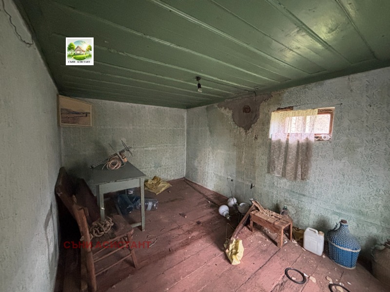 Продава КЪЩА, с. Средно градище, област Стара Загора, снимка 6 - Къщи - 52707235