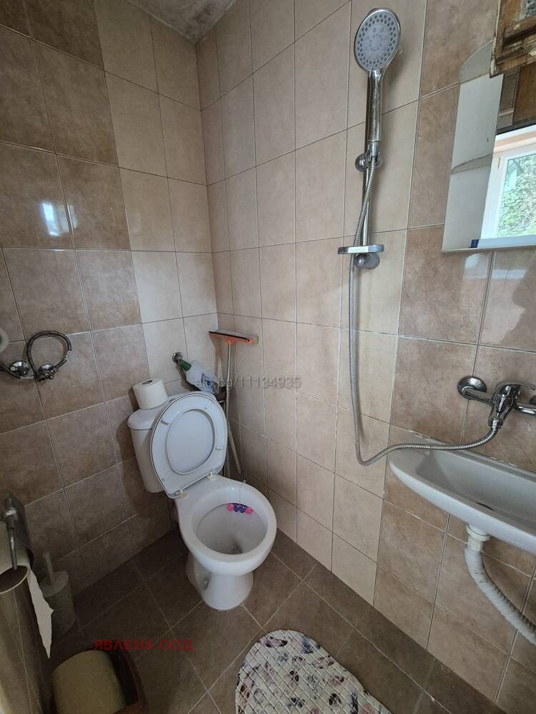 Продава КЪЩА, гр. Сливен, Клуцохор, снимка 6 - Къщи - 56125751