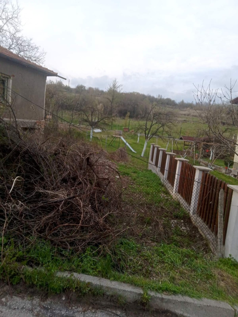 Продава ПАРЦЕЛ, с. Кралев дол, област Перник, снимка 2 - Парцели - 52718426