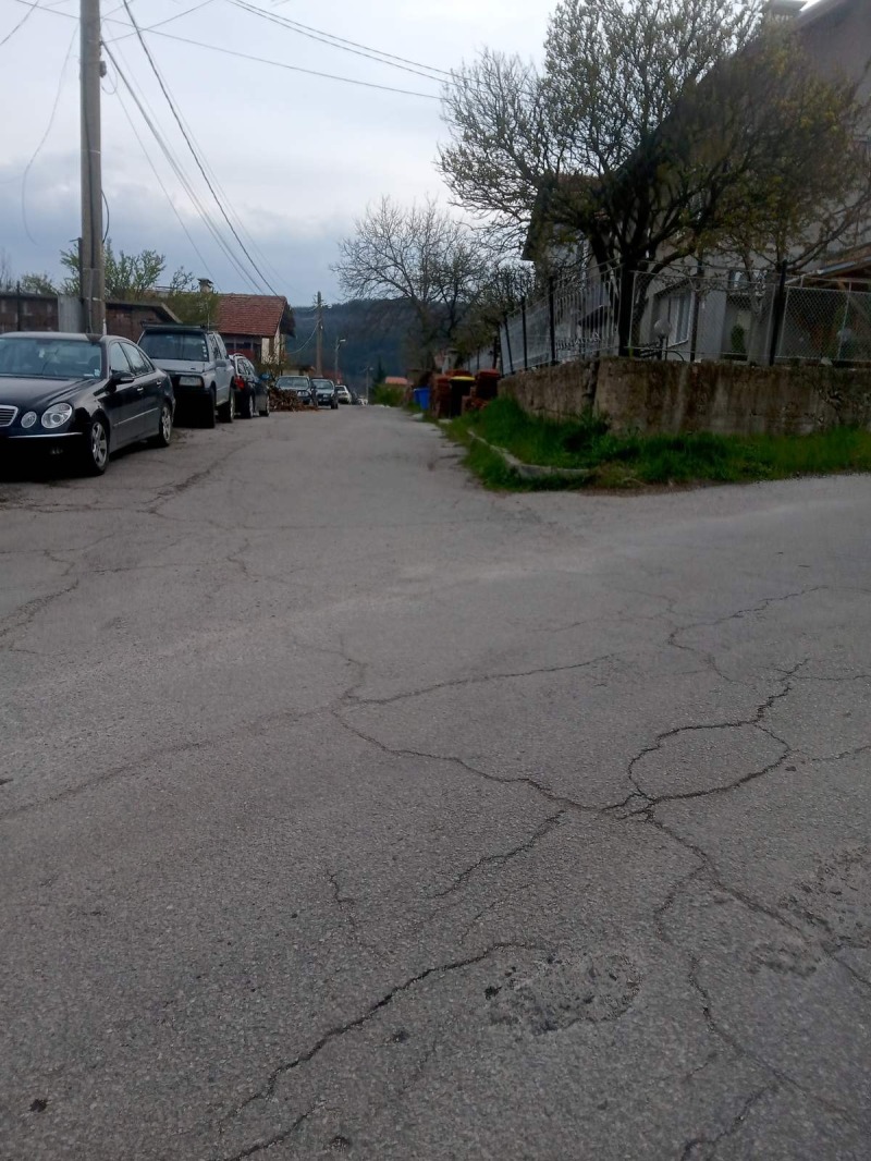 Продава ПАРЦЕЛ, с. Кралев дол, област Перник, снимка 8 - Парцели - 52718426