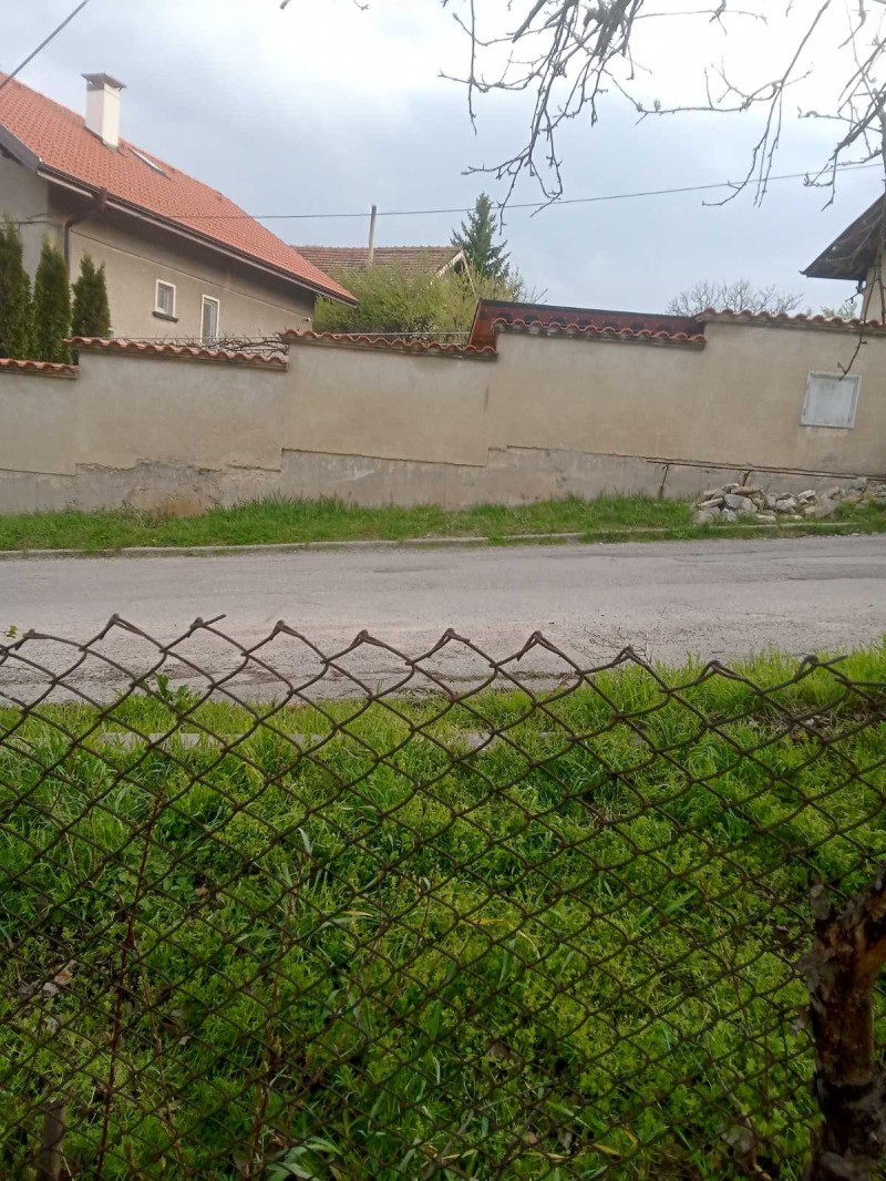 Продава ПАРЦЕЛ, с. Кралев дол, област Перник, снимка 6 - Парцели - 52718426