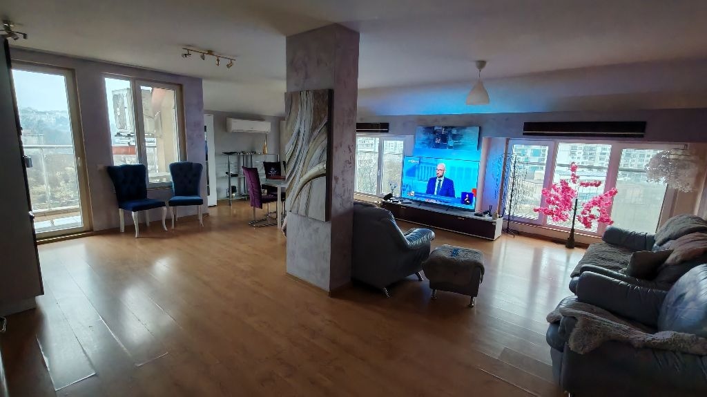 Продава МНОГОСТАЕН, гр. София, Център, снимка 15 - Апартаменти - 54175146